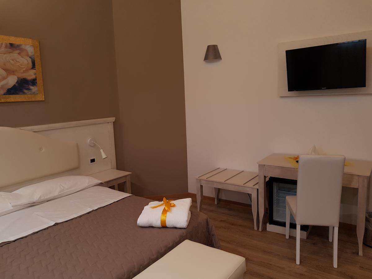 Mileto San Pietro Bed & Breakfast エクステリア 写真